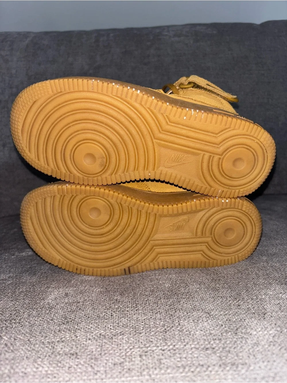 🍊kids Nike Air Force 1 Mid LV8 (PS) sneakers